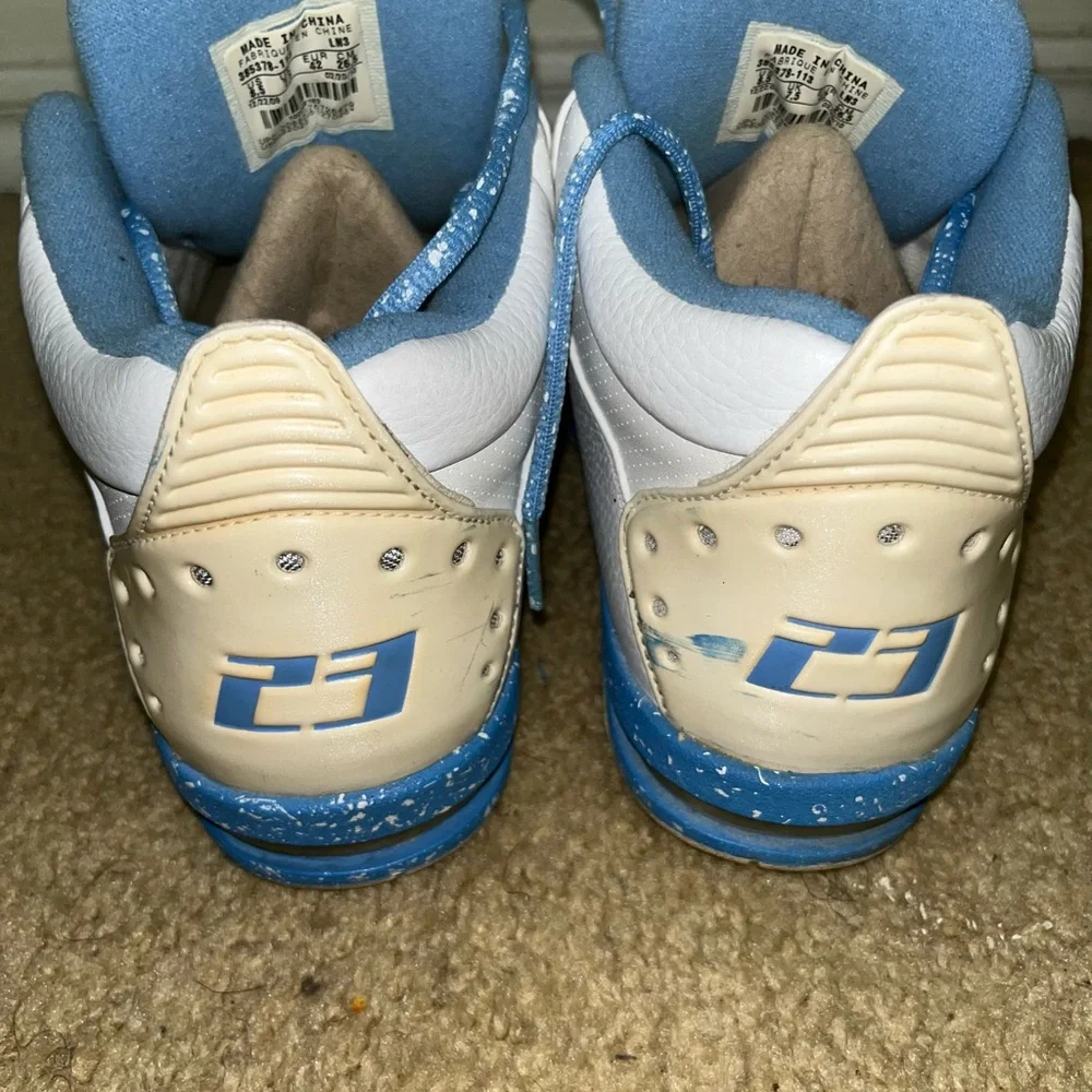 2010 Jordan 1 Fund 5/8th White and univeristy Blue